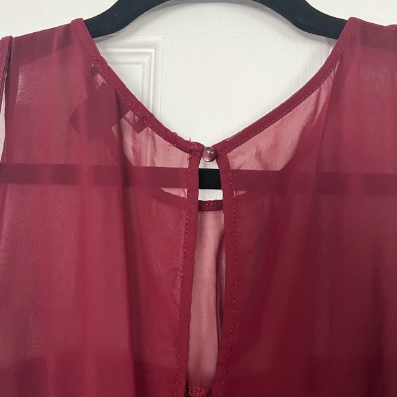 “H&M” Women’s tank top/wine colored size medium - Picture 5 of 5